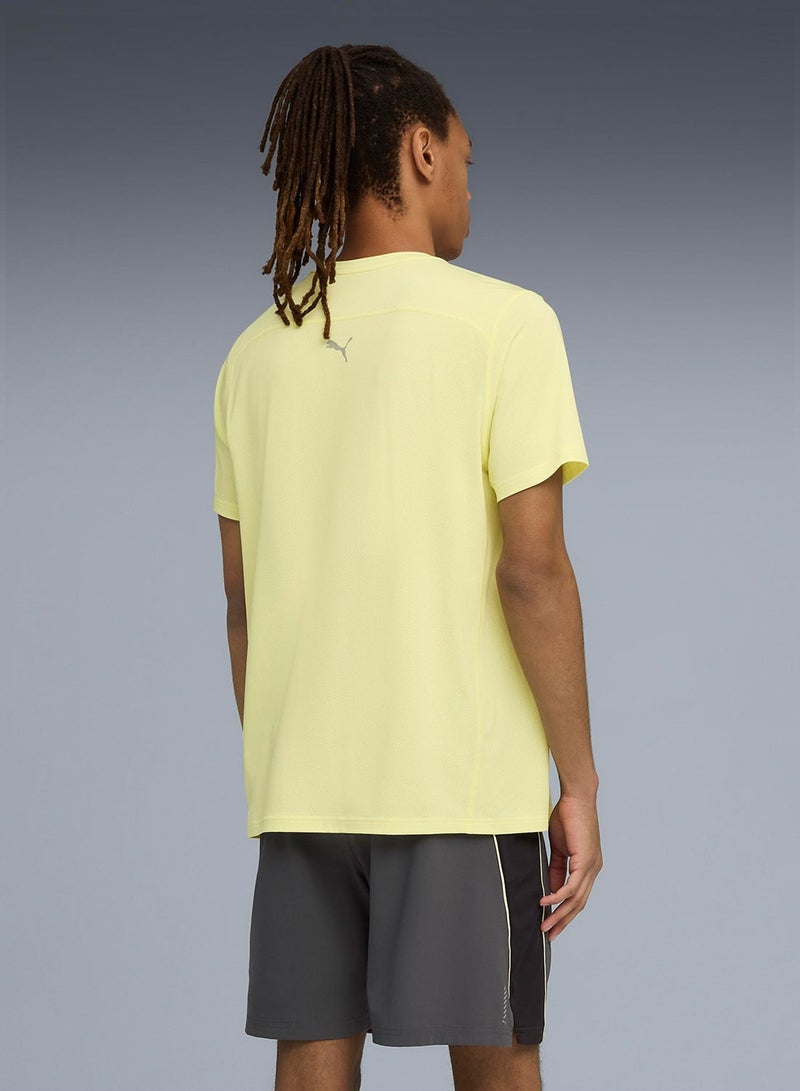 PUMA Run Club Graphic Mesh T-Shirt - Image 2